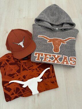 University of Texas Longhorns 3-Piece Fan Bundle (Cap, Hoodie, LS Shirt)